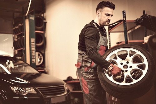 flat tire repair service near manchester ma